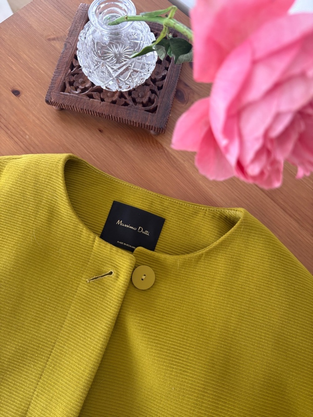Massimo Dutti Women's Collarless Coat in Yellow-Green